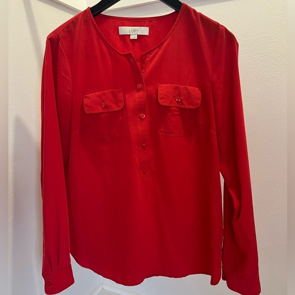 LOFT: Silky/Polyester Blouse - Picture 1 of 4